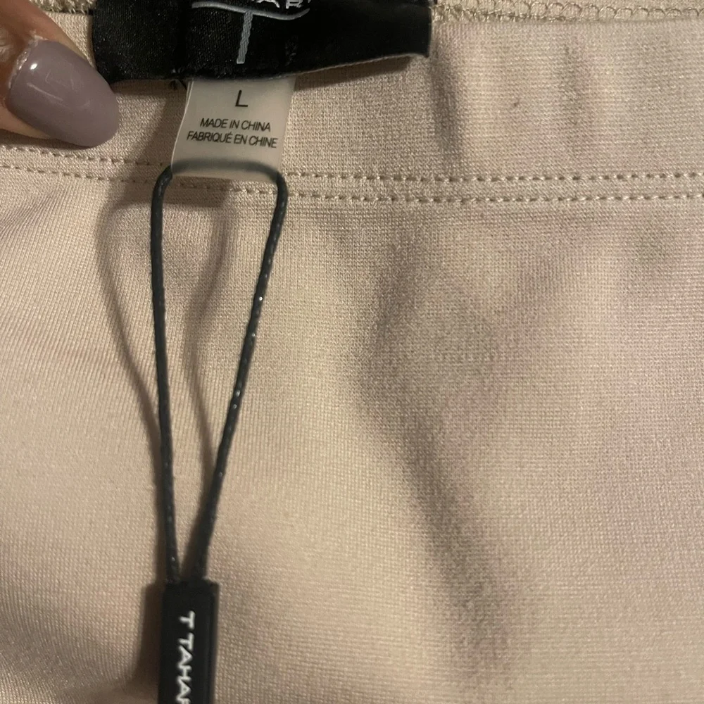 New pencil skirt - Picture 3 of 5